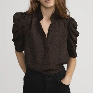 NWT FRAME Gillian Top - Leopard XS